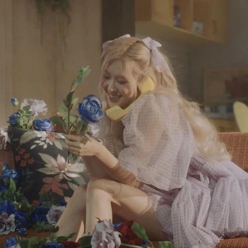 头像|blackpink朴彩英rose新歌头像