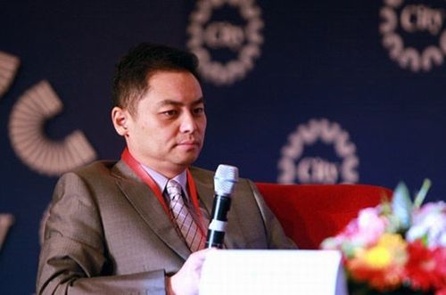 徐浩然出席并主持2012百城论坛 探讨城市品牌建设