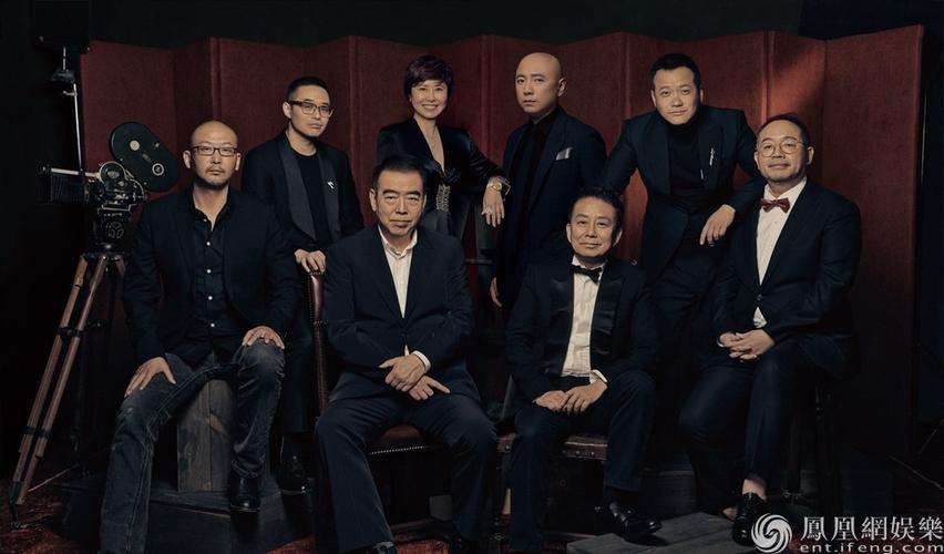 《我和我的祖国》七大导演联手 时尚大片展电影风采
