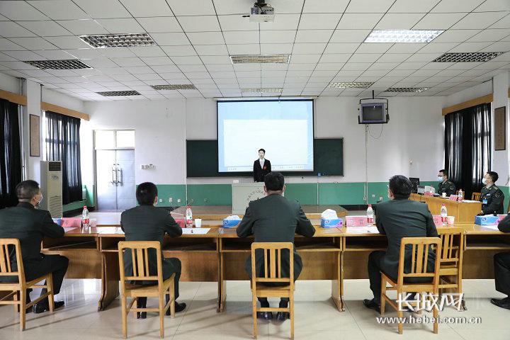 河北省军区面向社会公开招考200名文职人员