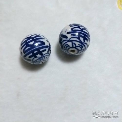 配珠,老瓷珠,青花喜寿纹 瓷珠一对.尺寸约:2.0左右.最