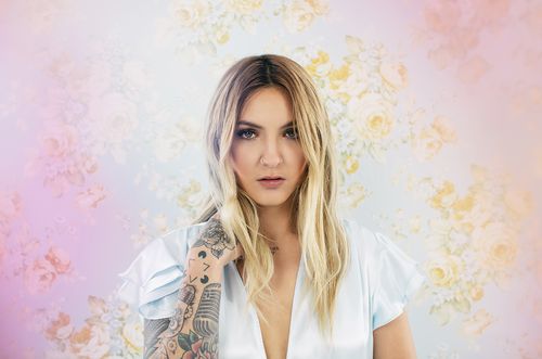 julia michaels