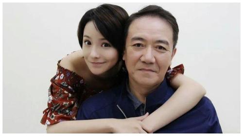 幸福的李小珂,生母为他与前夫李幼斌成朋友,继母对他像亲生