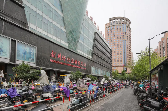 杭州中国丝绸城实拍