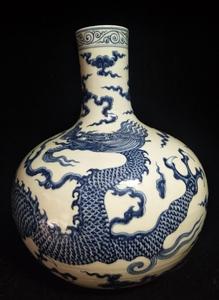 明代宣德青花龙纹天球瓶 仿古瓷器官窑做旧 摆件 明清 景德镇陶瓷
