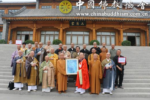 日本黄檗宗管长近藤博道长老一行赴北京龙泉寺参访