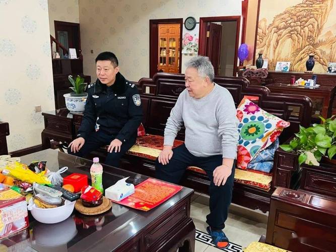 "喜迎二十大 忠诚保平安",涿州公安开展走访慰问活动!