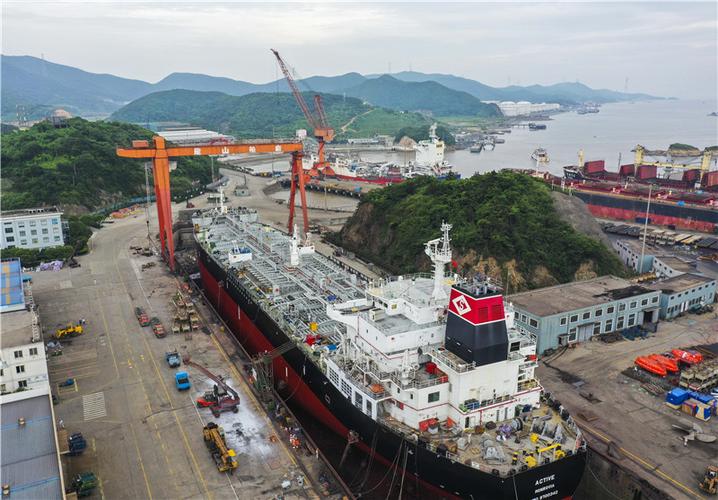 《普陀商人》六横龙山船厂:舟山船舶修造进阶的标志 普陀临港工业崛起