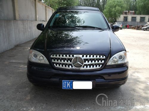 奔驰m-class ml320 自动四驱