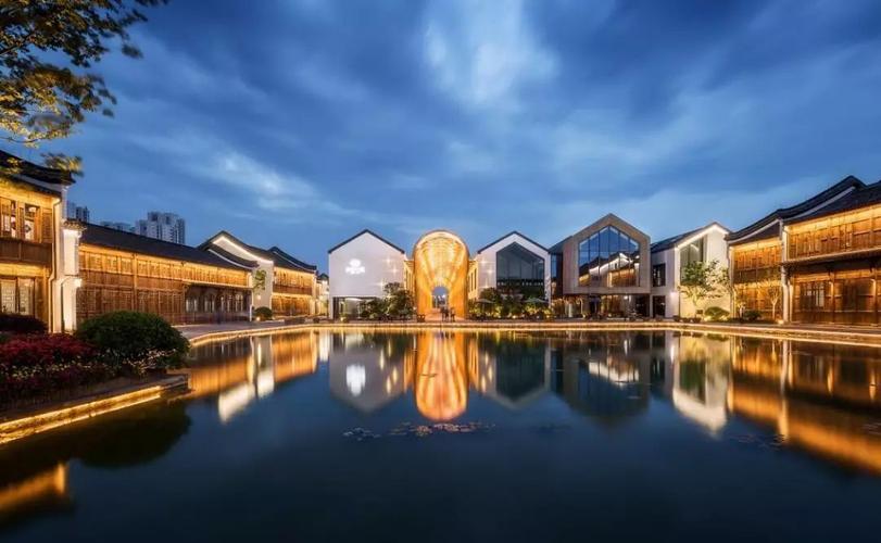 获奖的"旅游 "项目体现了各个地市独有的特色,其中余杭艺尚小镇,梦想