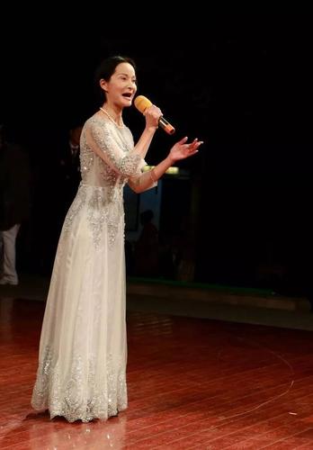 女声独唱 《我的祝福你听到了吗》