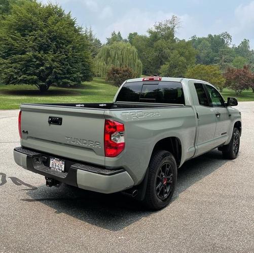 实拍2021款丰田坦途trd pro双门版 迄今最个性的高性能皮卡