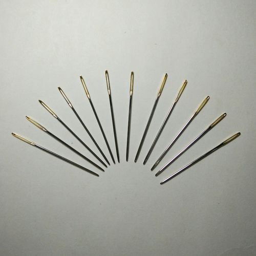 枚一包 10 中格针三股线尖头十字绣针 11ct 号钝头金尾针 24 优质绣花