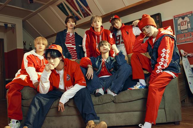 最新行程丨nct u"正规2辑销售143万张? 能感受到粉丝们的爱"