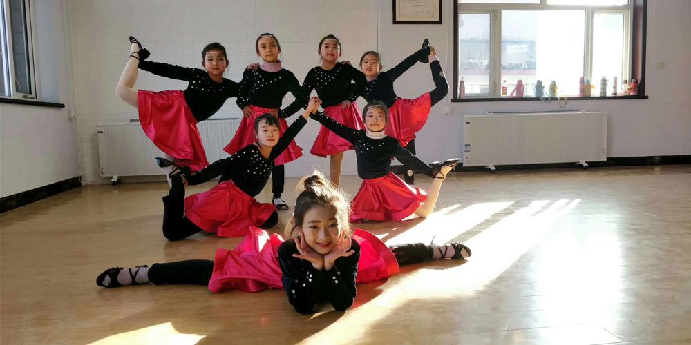 旋奕舞蹈2019张家口春晚录制圆满结束