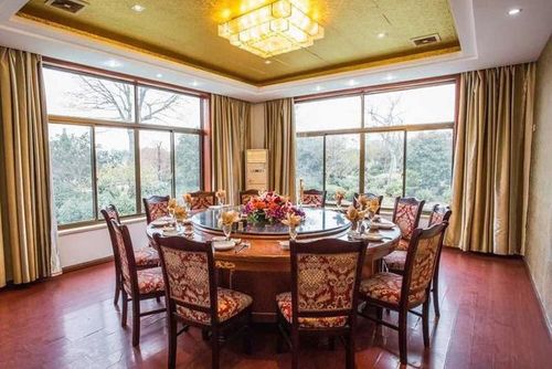 苏州西山农家乐怎么还有建在水上的?夏天避暑乘凉的好