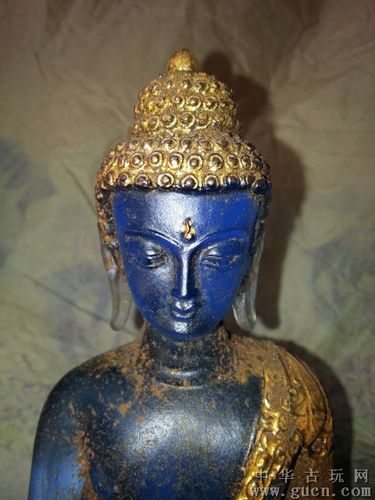 出土琉璃-鎏金佛像