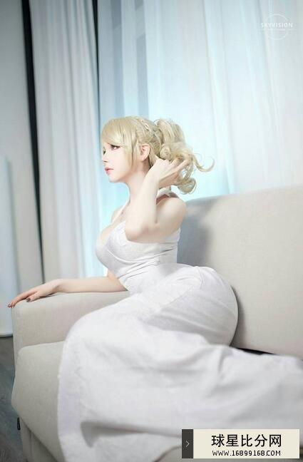 体育百科 足球明星 > 可爱德国coser美翻了  via sayathefox