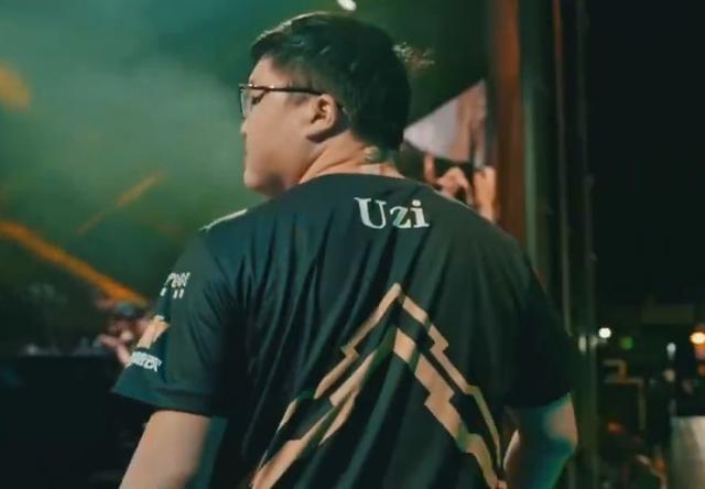 uzi宣传片引热议, 小狗背影竟神似faker, 超越李哥指日可待?