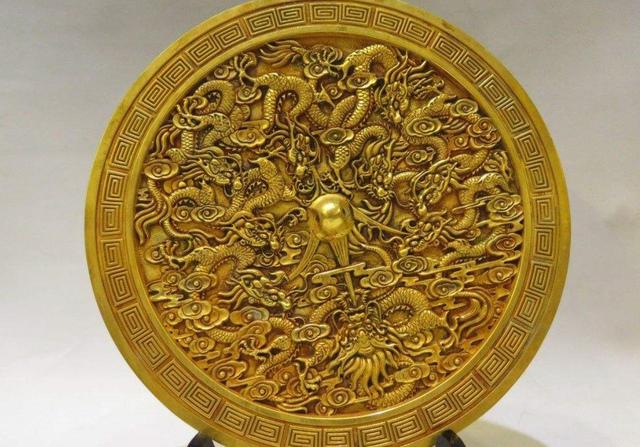 古代镜子的由来和发展过程