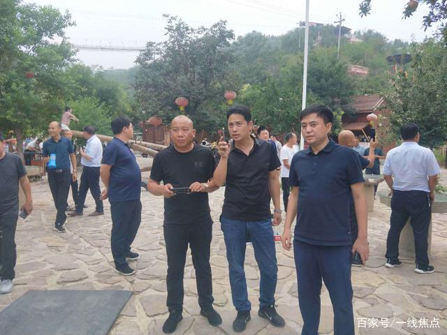 叶县夏李乡组织部分乡村干部赴淇县灵山考察乡村旅游
