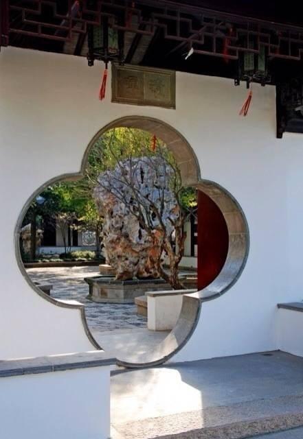 这些古典园林里的洞门让这个五一小长假回味无穷!