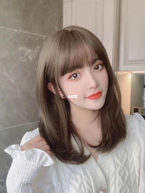 时尚染发韩系女生发型染发女生韩系发色