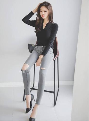 紧身牛仔裤的魅力,不仅仅是大长腿,美丽性感动人