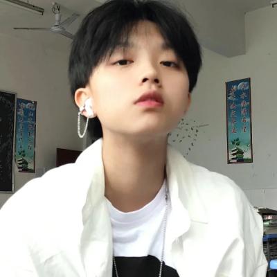 真人男网图现实一点帅气头像