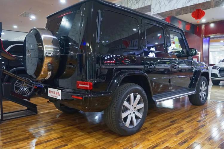没揽胜优雅,却是200万内最强越野车?奔驰g550到底值不