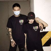 情侣头像带我姓陈他尹一本书 一帆青春 一个故事 一个