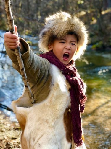 沈琳珺出演电影《猎神阻击》东北小猎人备受瞩目