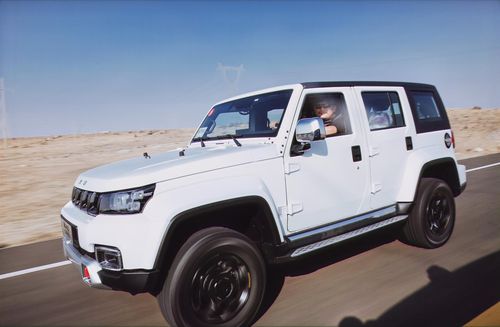 沙漠试驾bj40刀锋英雄版,2.0d 8at柴油版很惊喜