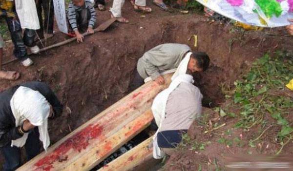 农村死人后操办葬礼的一些规矩你知道吗,流传千年