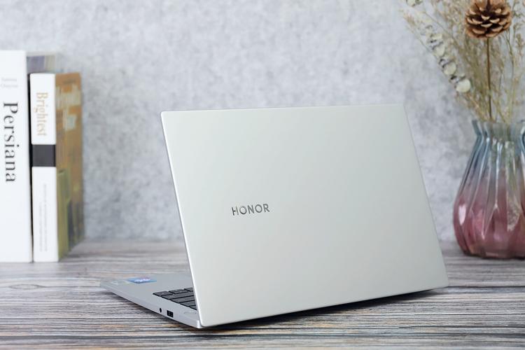 轻盈便携 智慧办公,全新荣耀magicbook x14笔记本图赏