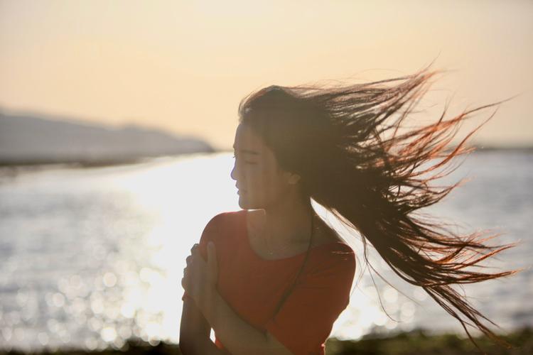 阳光下的少女,哈仙岛杨岛主摄影作品