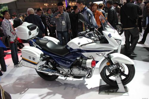 豪爵铃木摩托车豪爵铃木骊驰gw250j报价价格