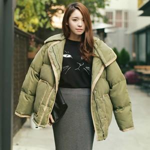 羽绒服里面穿什么好看?