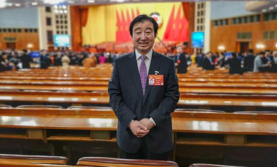 甘肃省政协副主席,甘肃省水利厅厅长霍卫平.(受访者供图)