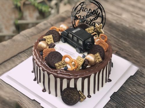 成都网红红大创意跑车奔驰汽车生日蛋糕男友暴富新鲜蛋糕