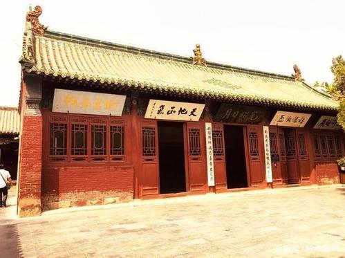 汤阴岳飞庙怀古