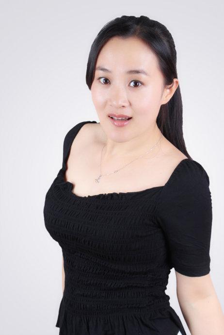 李佳蔚