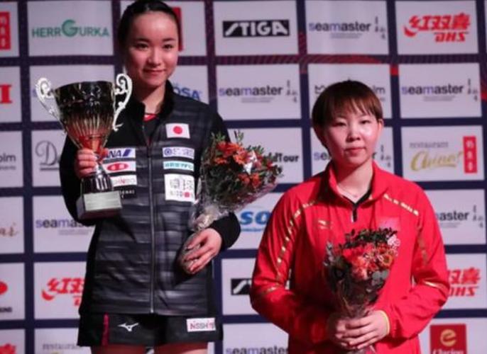 0比4惨败 领奖台上朱雨玲伸手拉伊藤美诚 你怎么看?