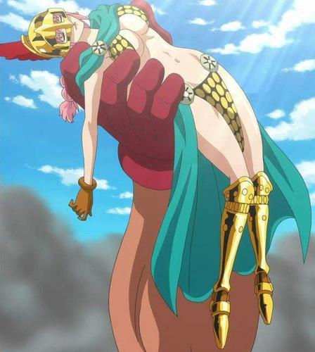 为什么海贼王中很多人喜欢薇薇但是却讨厌蕾贝卡