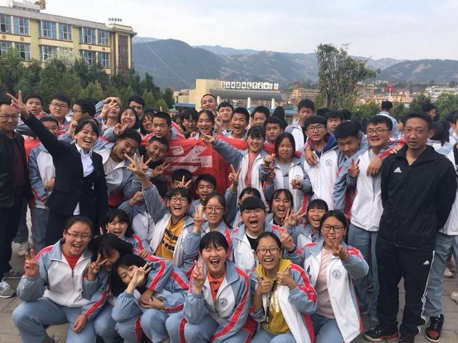 十年磨一剑,六月试锋芒——苍山西镇初级中学2019年中考百日誓师大会
