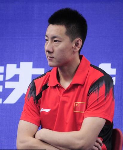 陈金悲情的国羽二号男单退役迎娶东北美女警花还在985任教