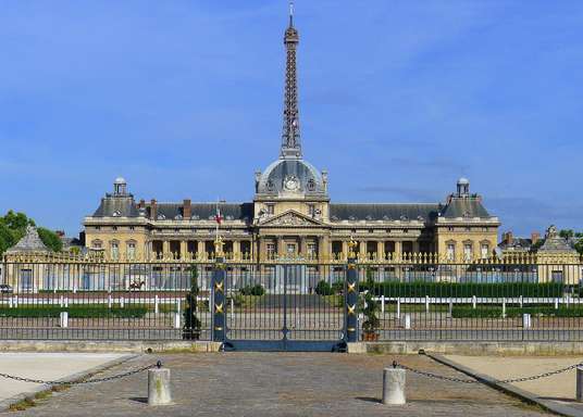 巴黎军事学校区酒店预订