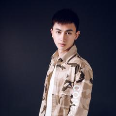 电影《我的名字叫陈怼怼》,由黄金导演,曹高波,王雨菡主演.