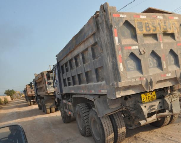 开泥头车需要什么照