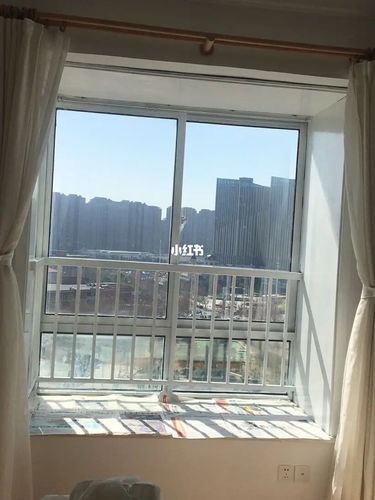 二手房全屋窗户,飘窗,护栏刷漆改色90_飘窗_二手房